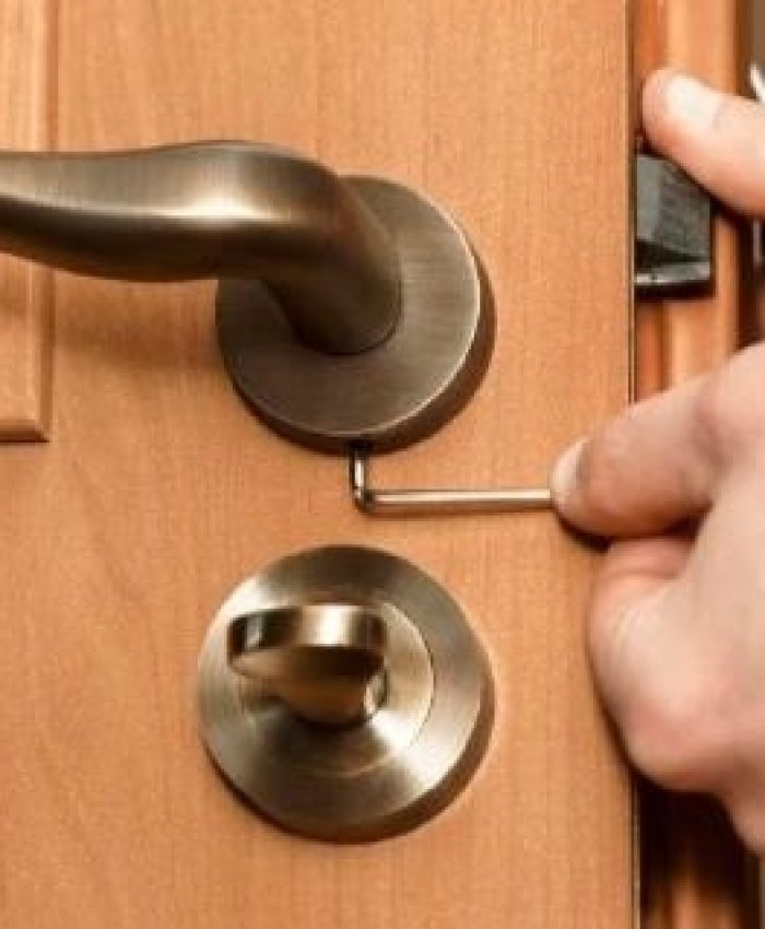 Le nuove tecniche utilizzate per sbloccare una serratura